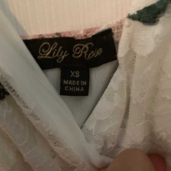 LILY ROSE HIGH LOW FLORAL LACE DRESS - Picture 2 of 4